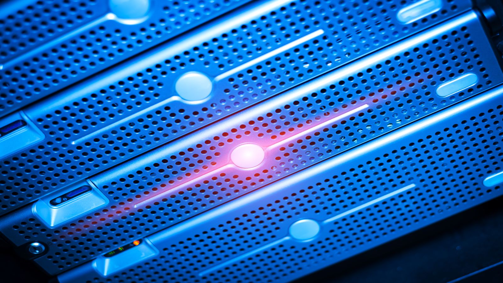 Network protocol stack diagram showing HTTP/3 and QUIC layers with monitoring dashboards