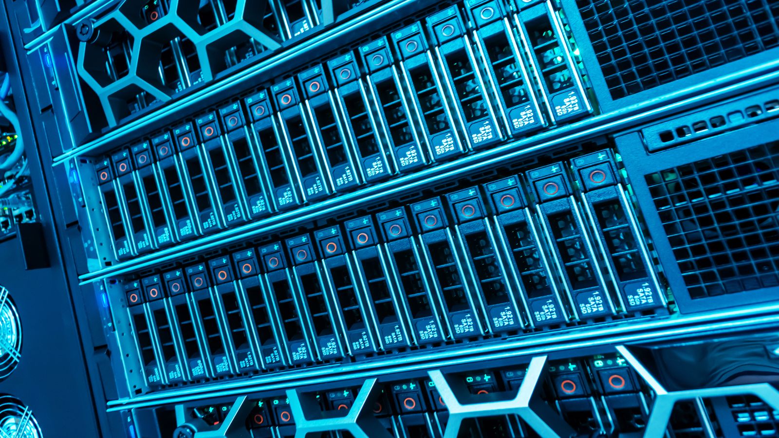 Large file download progress visualization with HTTP/3 stream multiplexing diagram